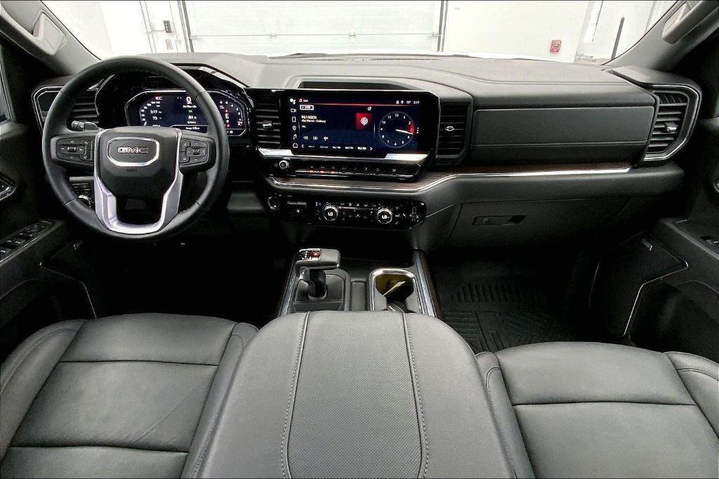 used 2024 GMC Sierra 1500 car, priced at $51,995