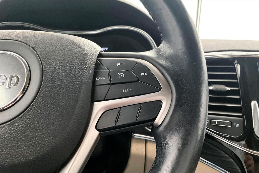 used 2021 Jeep Grand Cherokee car, priced at $19,995