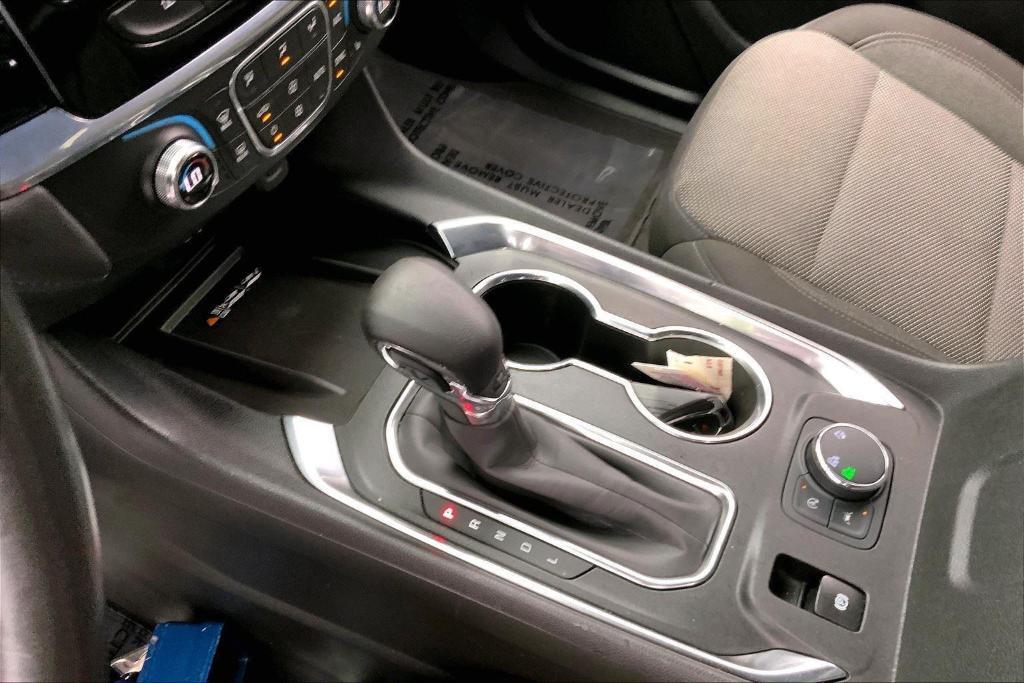 used 2022 Chevrolet Traverse car, priced at $31,699