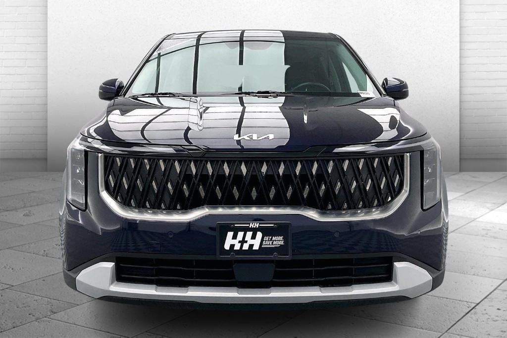 used 2025 Kia Carnival car, priced at $38,000