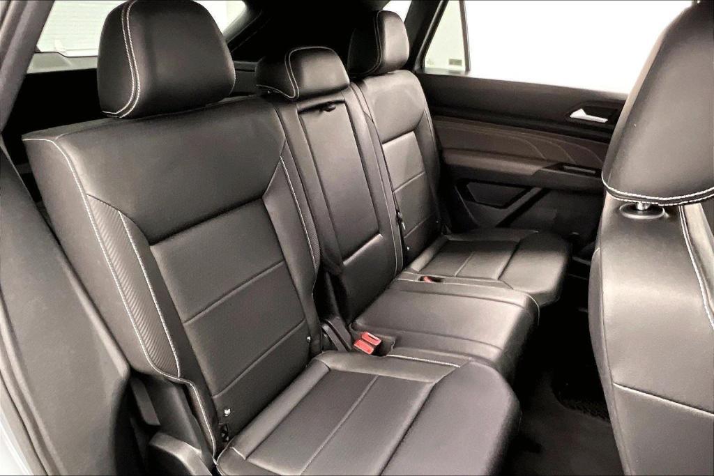 used 2022 Volkswagen Atlas Cross Sport car, priced at $29,000