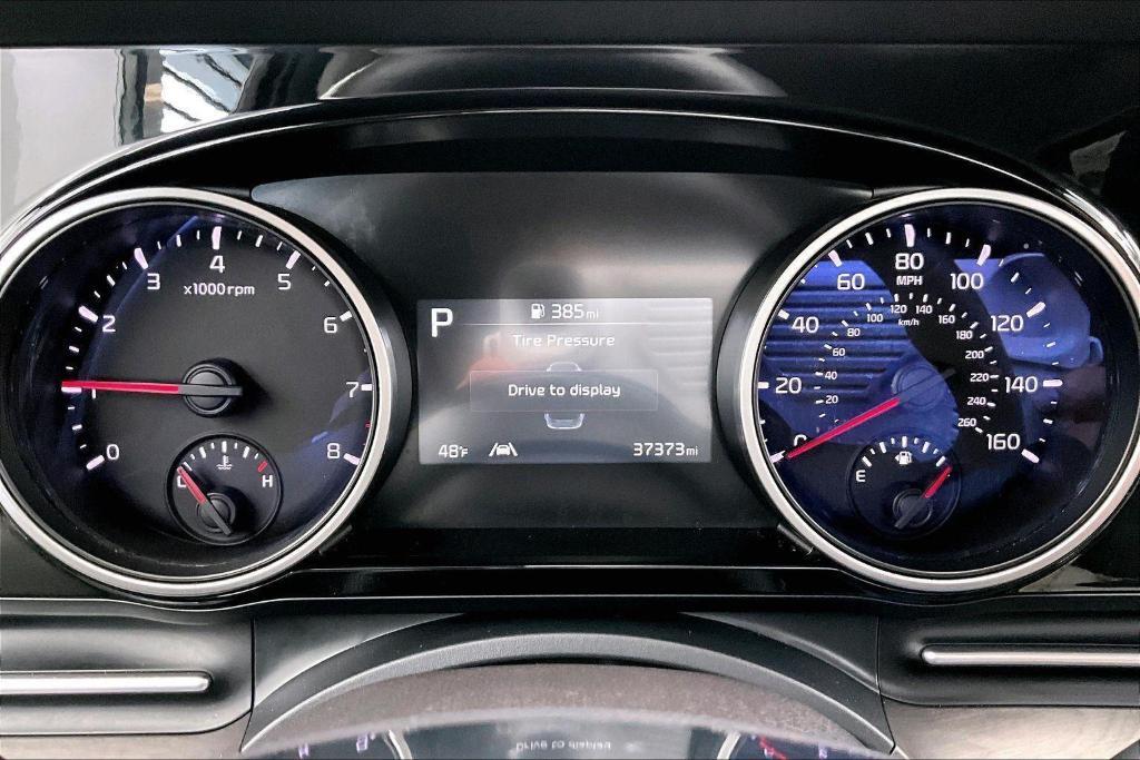 used 2024 Kia Carnival car, priced at $35,000