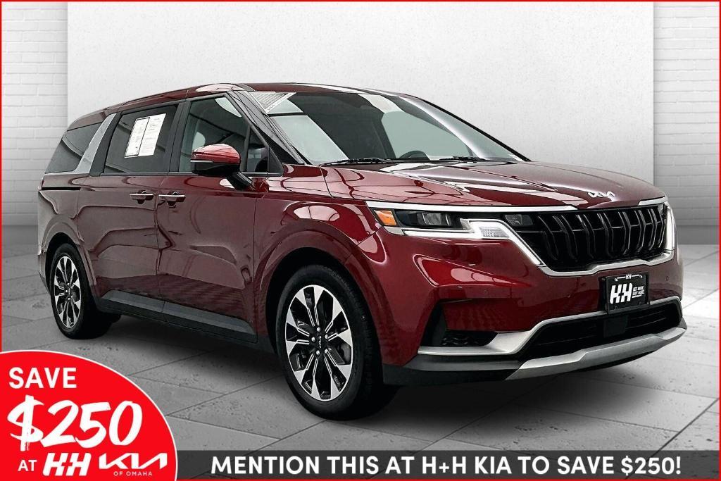 used 2024 Kia Carnival car, priced at $35,000