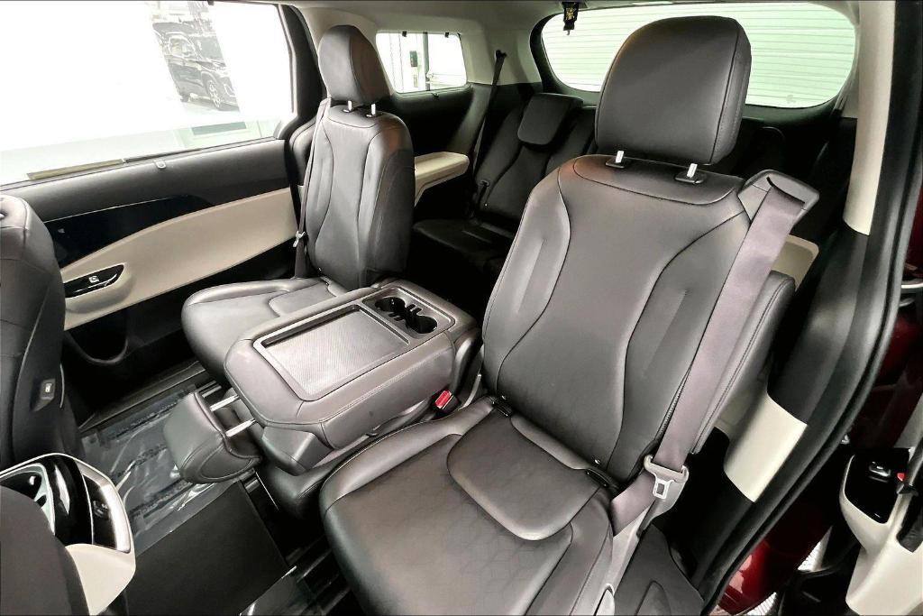 used 2024 Kia Carnival car, priced at $35,000