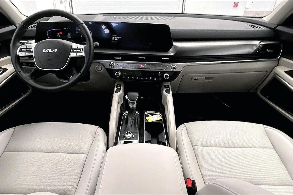 used 2025 Kia Telluride car, priced at $40,000