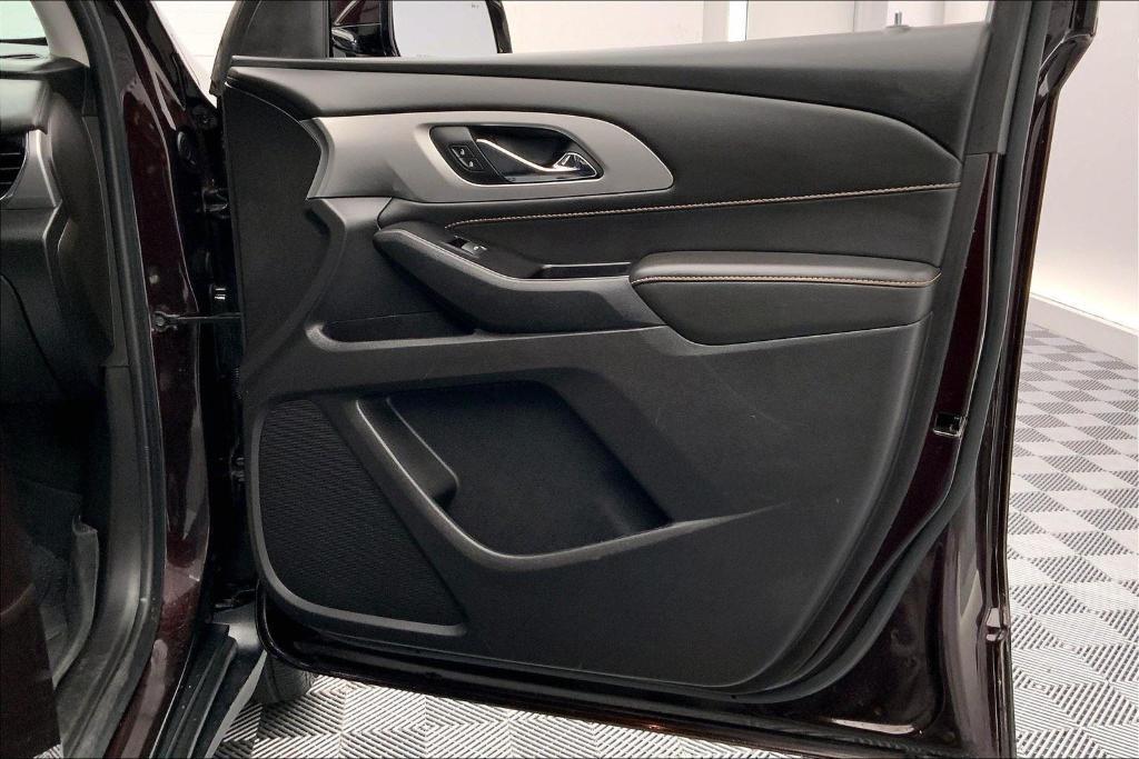 used 2020 Chevrolet Traverse car, priced at $20,250
