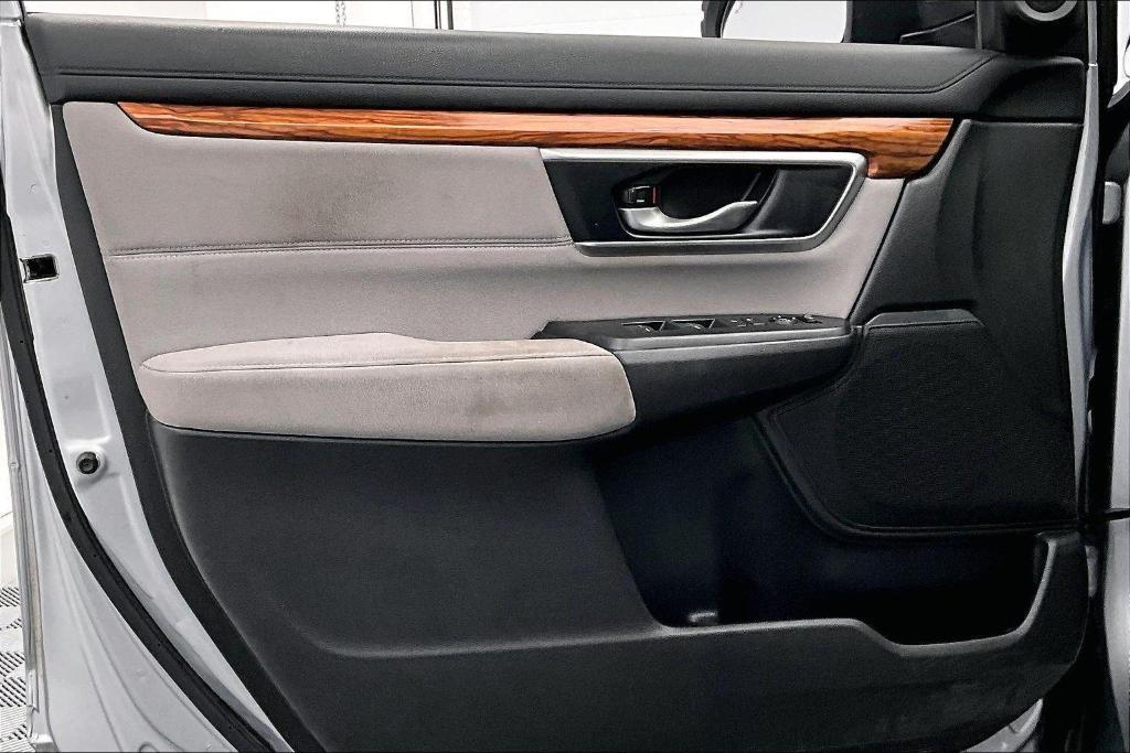 used 2019 Honda CR-V car, priced at $15,400