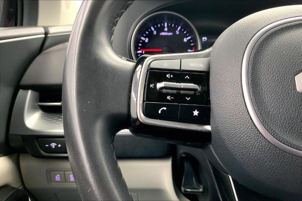 used 2024 Kia Carnival car, priced at $34,000