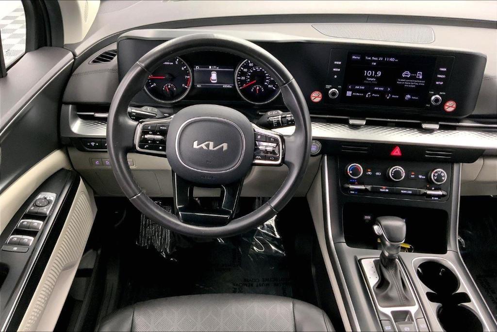 used 2024 Kia Carnival car, priced at $34,000