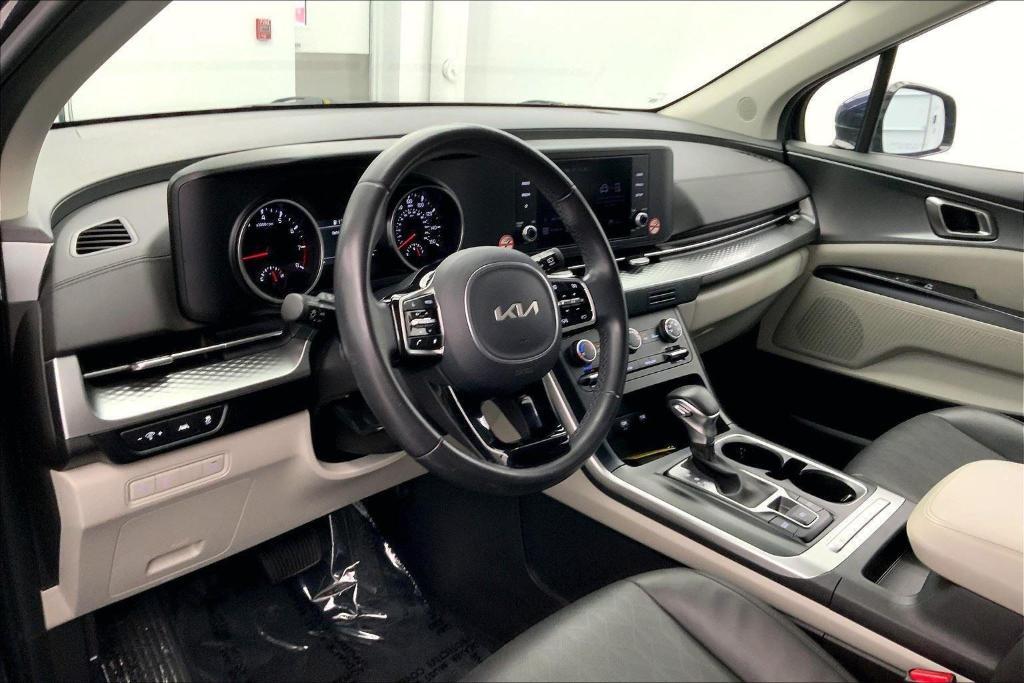 used 2024 Kia Carnival car, priced at $34,000
