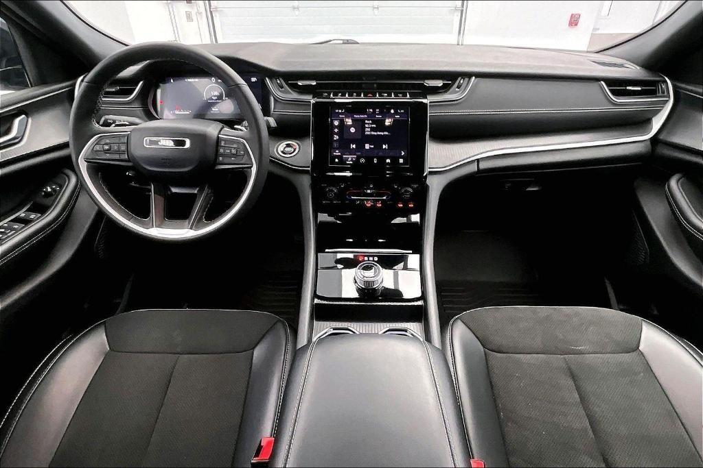 used 2024 Jeep Grand Cherokee car, priced at $38,583