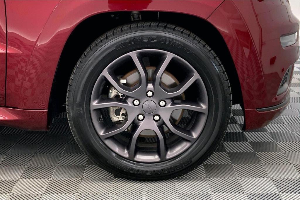 used 2021 Jeep Grand Cherokee car, priced at $30,000
