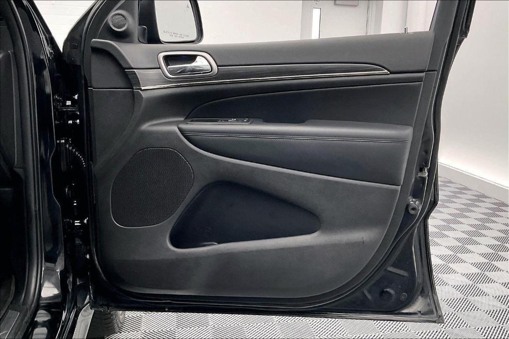 used 2021 Jeep Grand Cherokee car, priced at $28,645