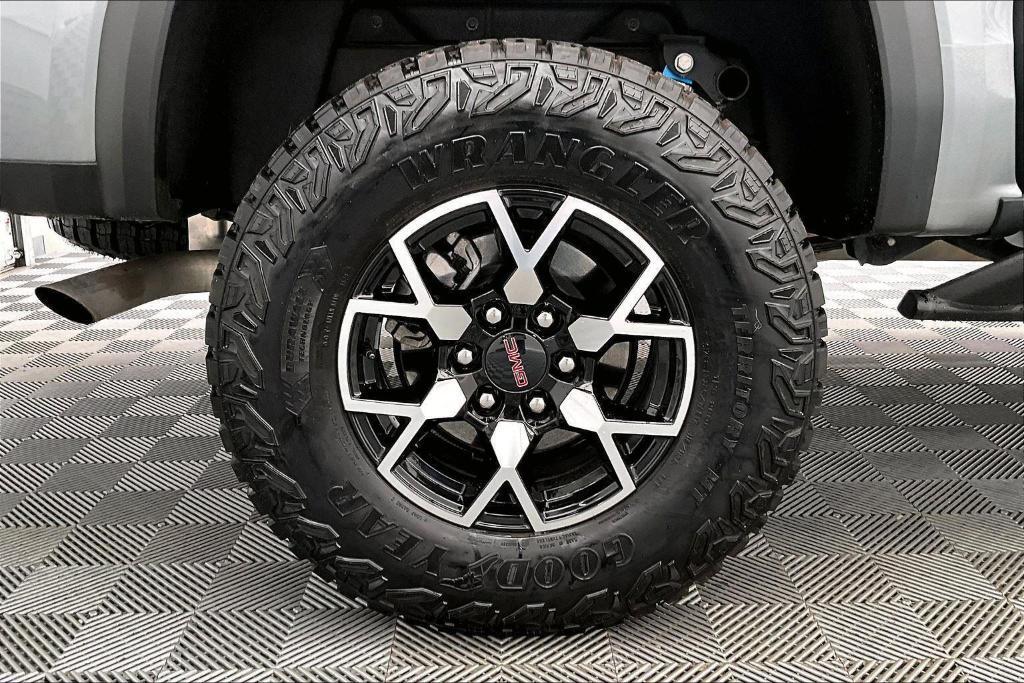 used 2023 GMC Canyon car, priced at $40,885