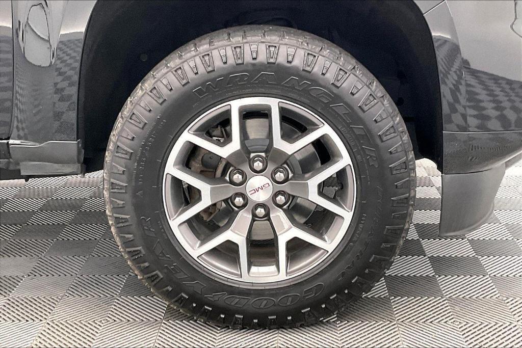 used 2022 GMC Canyon car, priced at $32,488