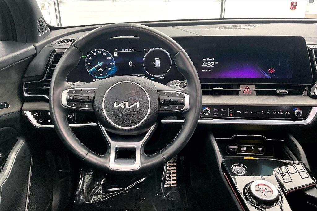 used 2023 Kia Sportage Plug-In Hybrid car, priced at $32,000