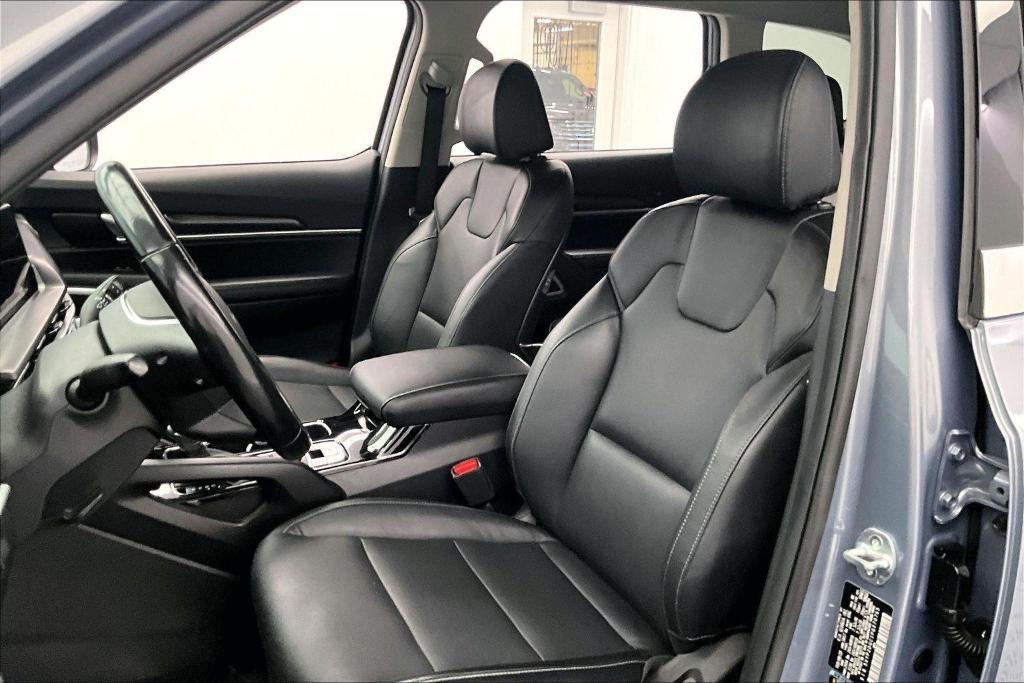 used 2023 Kia Telluride car, priced at $30,000