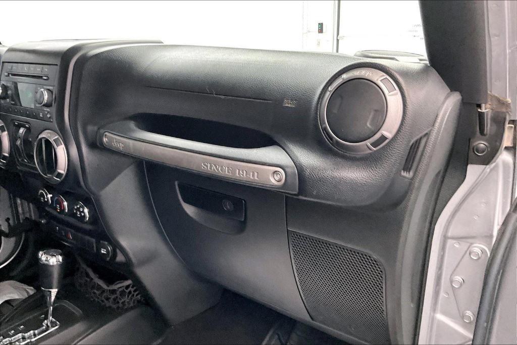 used 2015 Jeep Wrangler Unlimited car, priced at $17,891