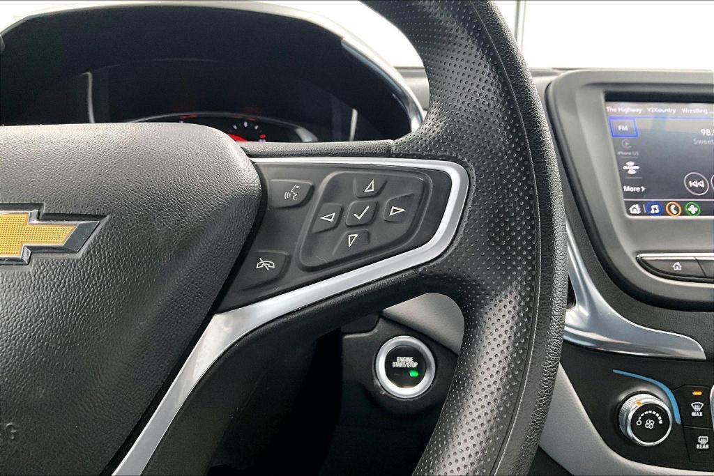 used 2023 Chevrolet Equinox car, priced at $22,367