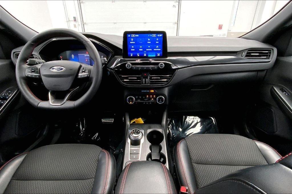 used 2024 Ford Escape car, priced at $25,500