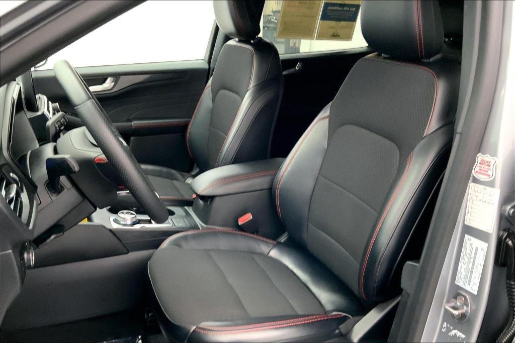 used 2024 Ford Escape car, priced at $25,500