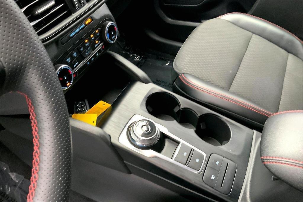 used 2024 Ford Escape car, priced at $25,500