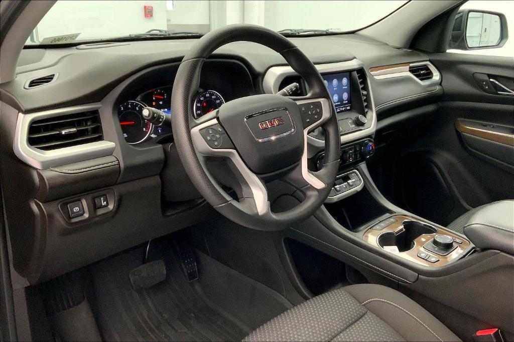 used 2023 GMC Acadia car, priced at $29,895