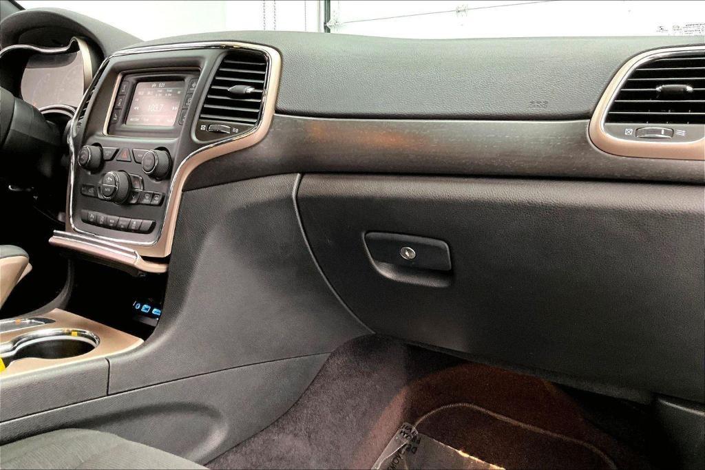 used 2017 Jeep Grand Cherokee car, priced at $17,251