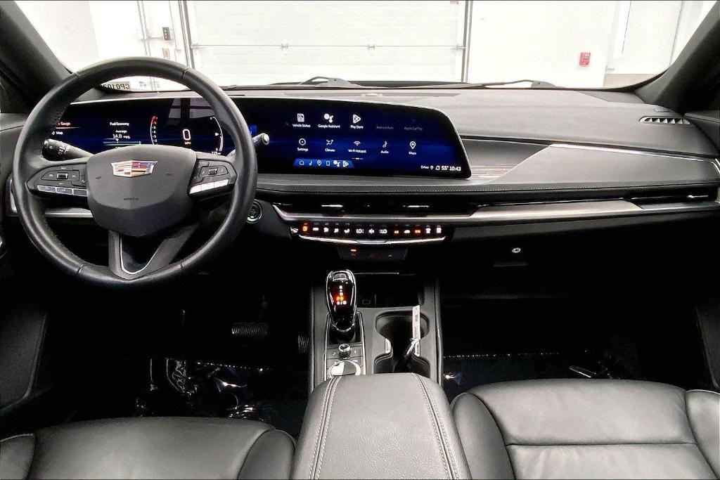 used 2024 Cadillac XT4 car, priced at $33,988