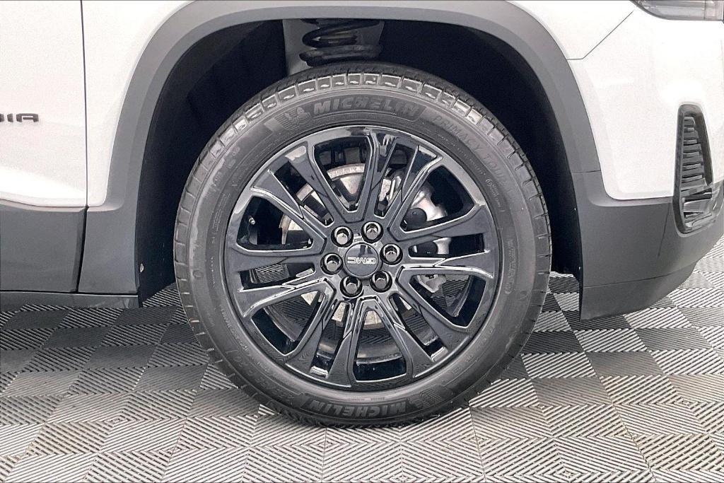 used 2023 GMC Acadia car, priced at $35,995