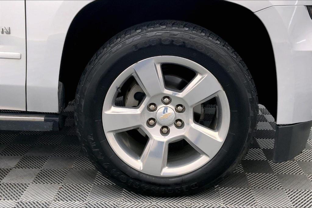used 2019 Chevrolet Suburban car, priced at $34,398