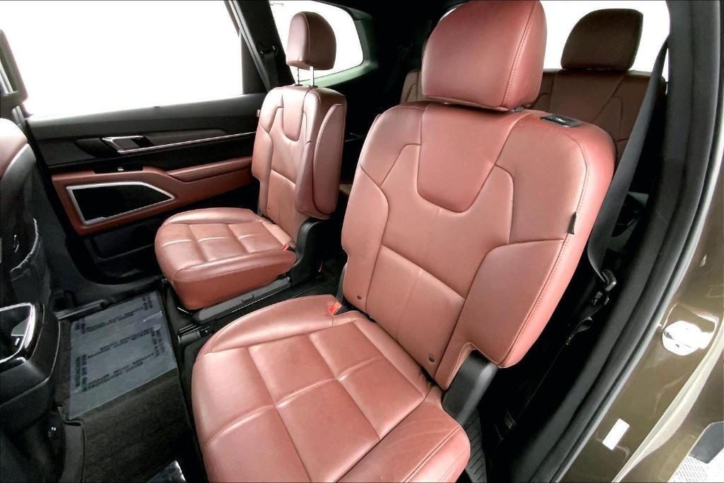 used 2023 Kia Telluride car, priced at $42,000
