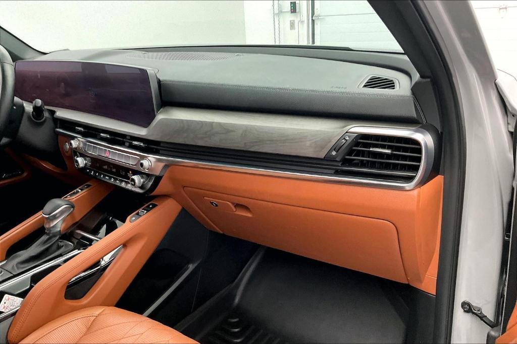used 2024 Kia Telluride car, priced at $38,500