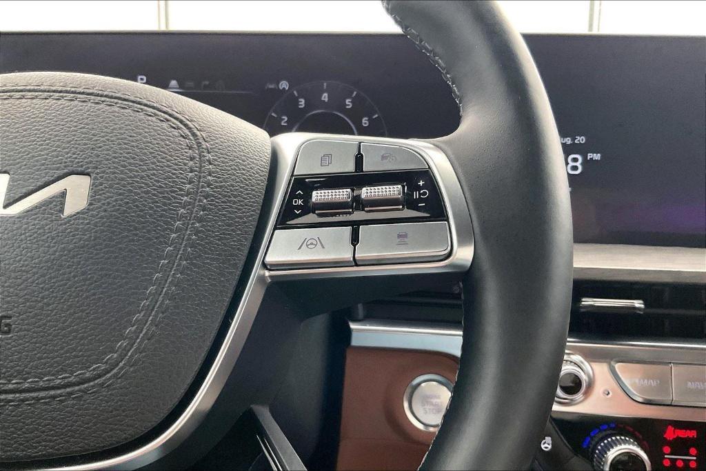 used 2024 Kia Telluride car, priced at $44,000