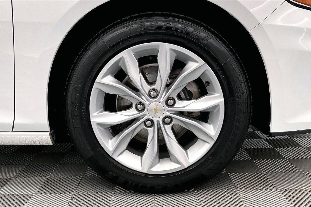 used 2022 Chevrolet Malibu car, priced at $15,990