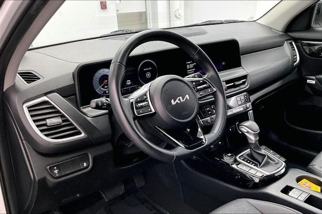 used 2024 Kia Seltos car, priced at $25,500