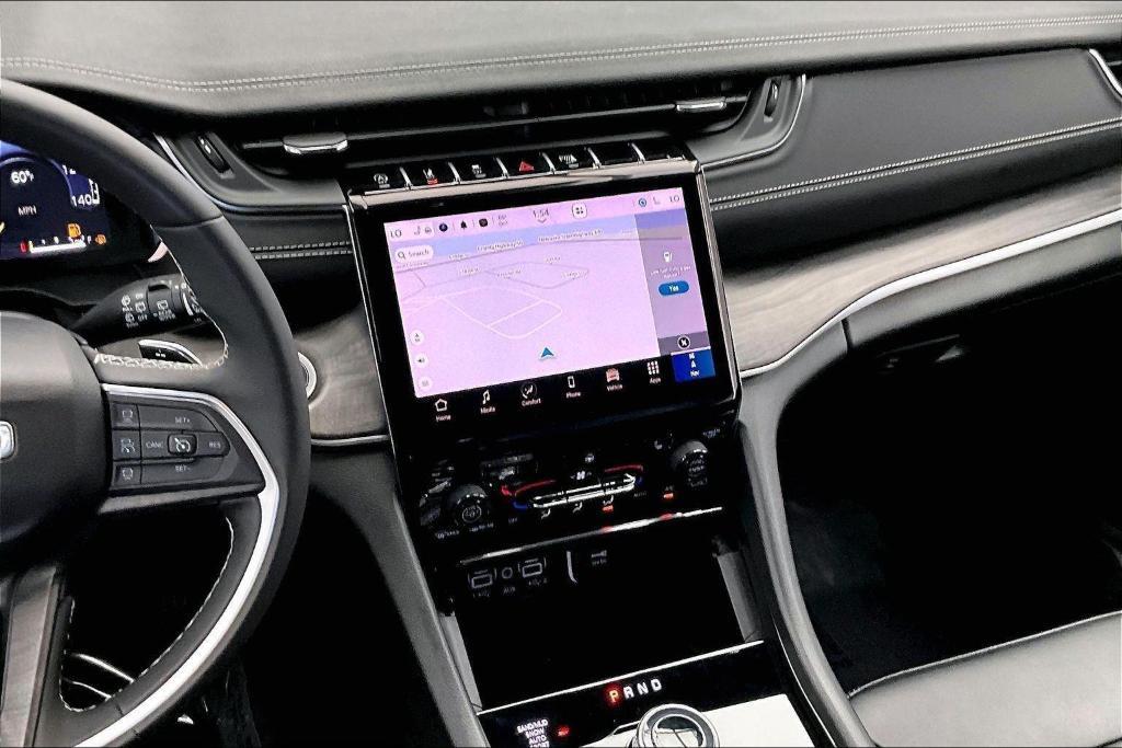 used 2024 Jeep Grand Cherokee car, priced at $38,897