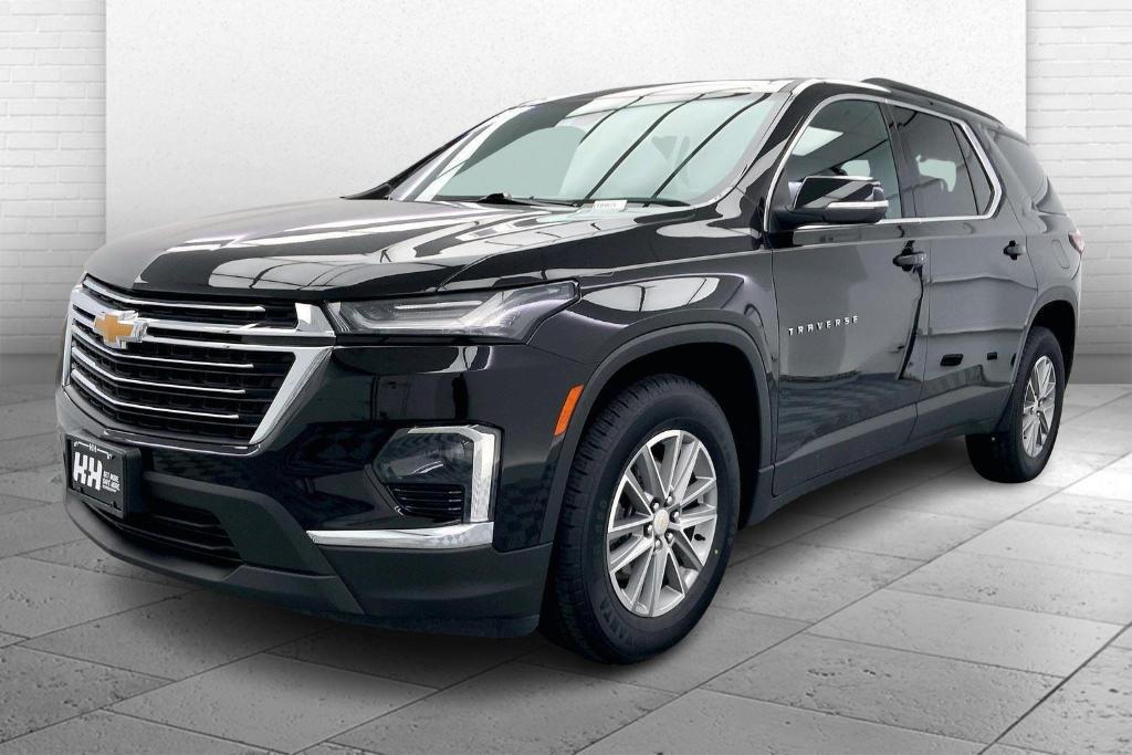 used 2023 Chevrolet Traverse car, priced at $32,000