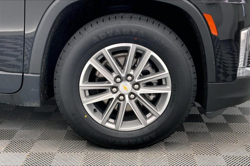 used 2023 Chevrolet Traverse car, priced at $32,000