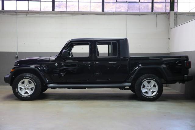 used 2021 Jeep Gladiator car, priced at $35,800