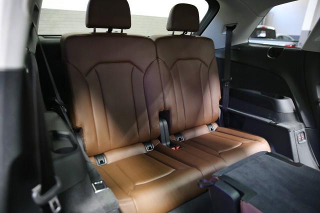 used 2018 Audi Q7 car, priced at $25,800