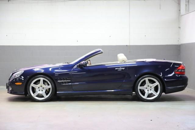 used 2009 Mercedes-Benz SL-Class car, priced at $21,800