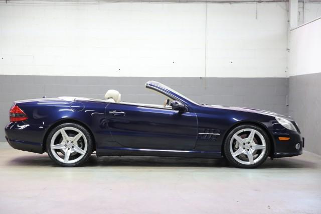 used 2009 Mercedes-Benz SL-Class car, priced at $21,800