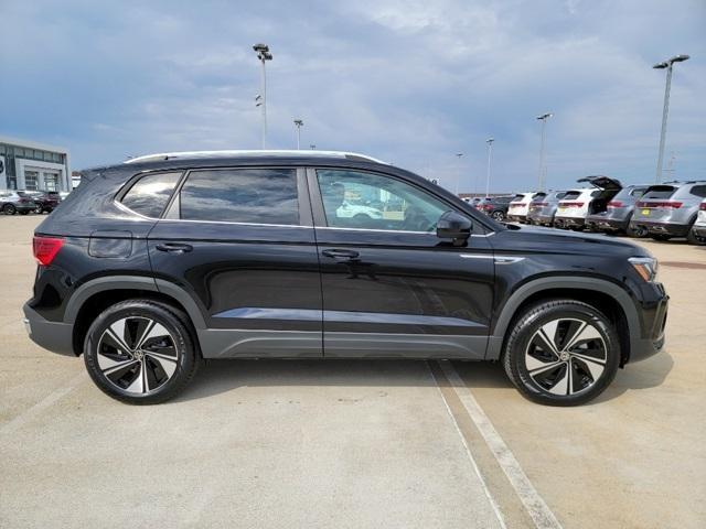 new 2024 Volkswagen Taos car, priced at $32,389