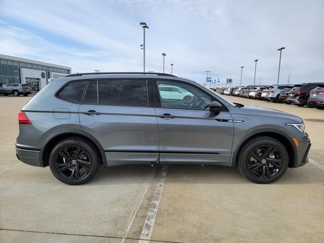 new 2024 Volkswagen Tiguan car, priced at $36,246