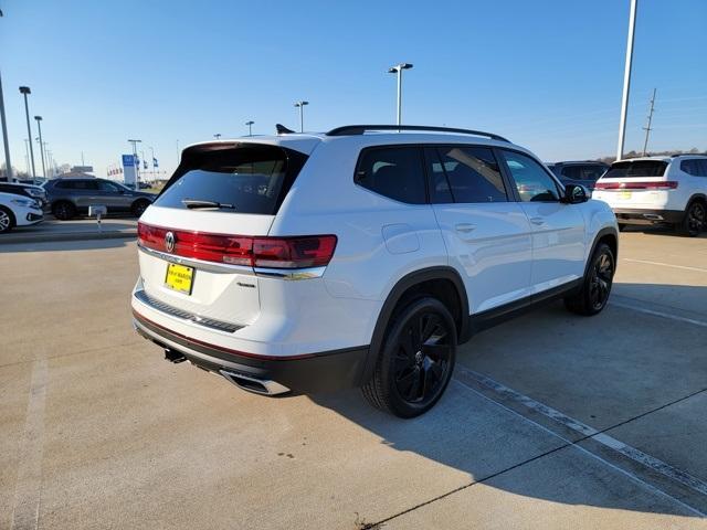 new 2025 Volkswagen Atlas car, priced at $46,948