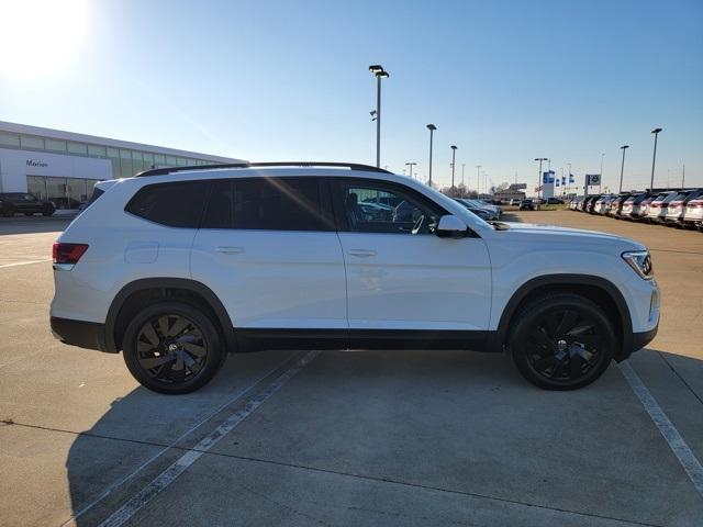 new 2025 Volkswagen Atlas car, priced at $46,948