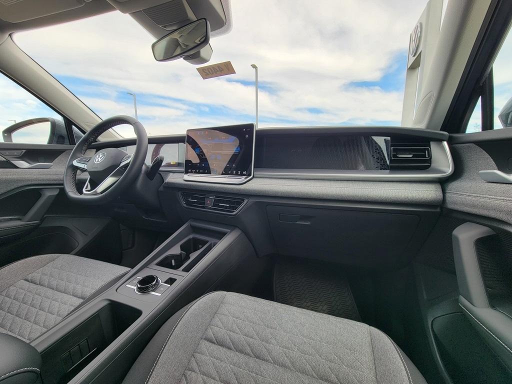 new 2025 Volkswagen Tiguan car, priced at $31,261