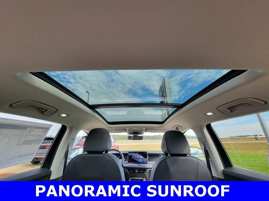 new 2025 Volkswagen Tiguan car, priced at $35,676