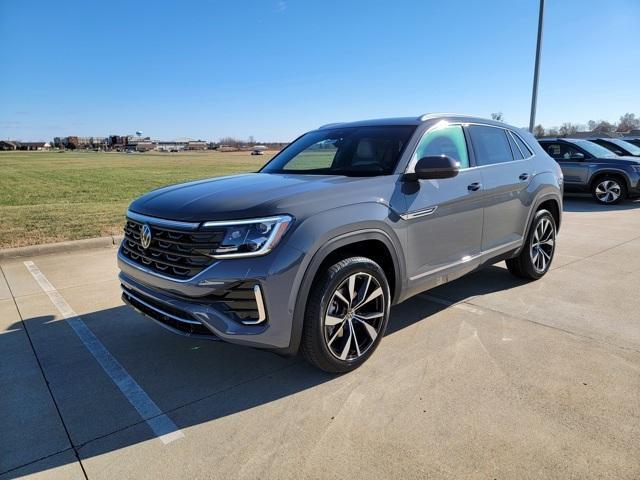 new 2025 Volkswagen Atlas Cross Sport car, priced at $53,801